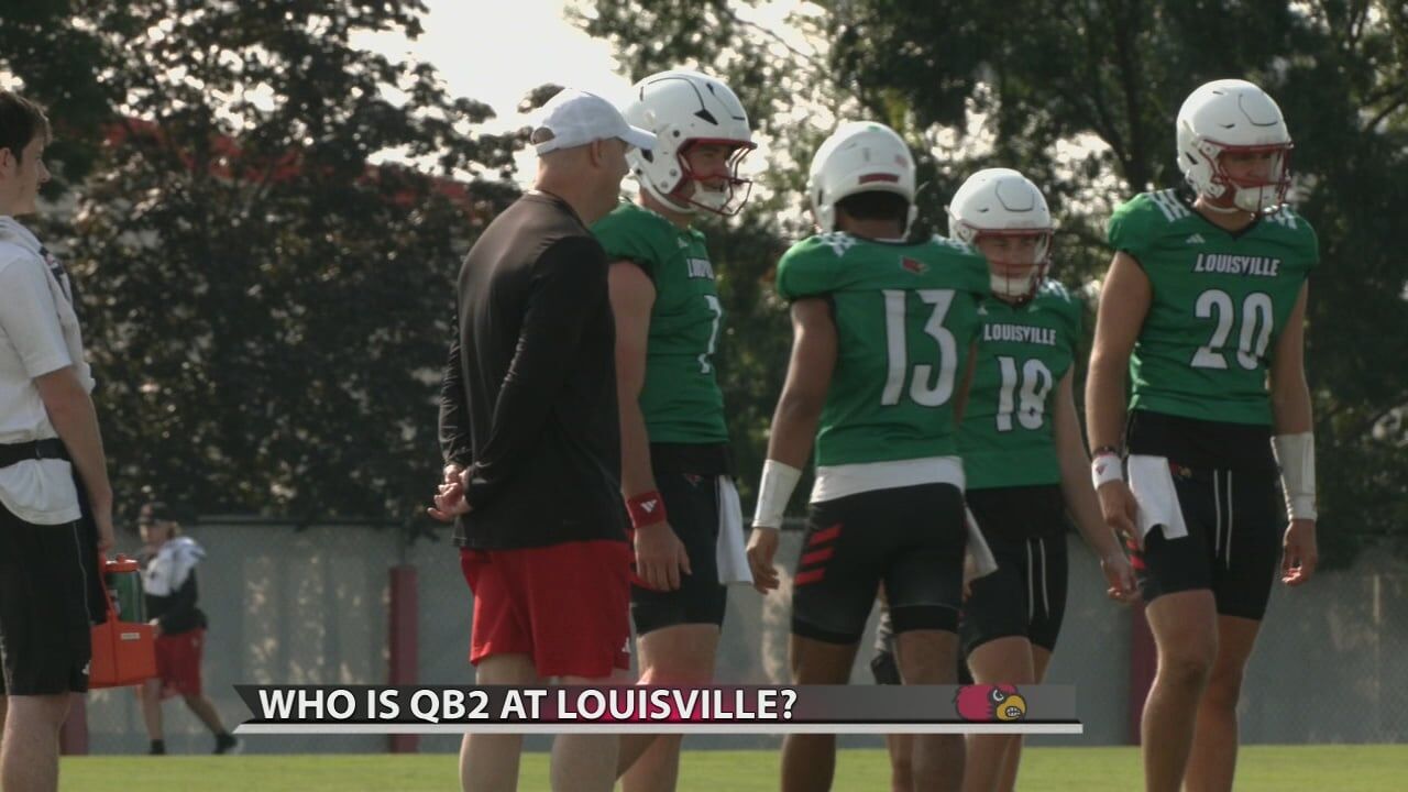 2 Louisville players battle for backup quarterback